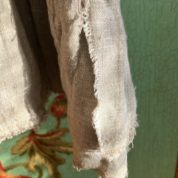 Magnolia Pearl Love Collection 🥰
“Double breasted” jacket
Perfect for NOW - Picture 7 of 9